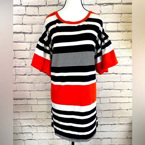 Umgee Black & White Striped a Monochromatic Color Block Puff Sleeve Dress Large - Picture 1 of 10